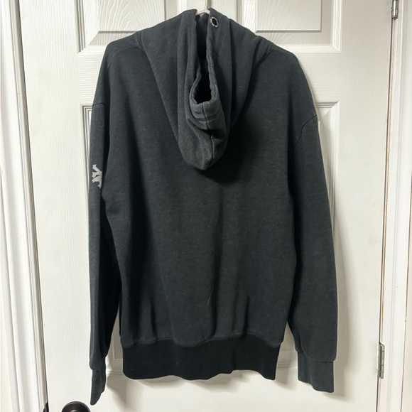 Zoo York Sweater - US M - Picture 2 of 3